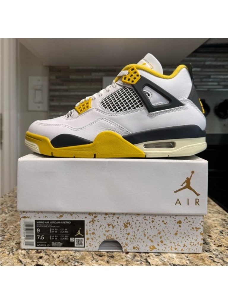 Jordan Women's Sneakers - White And Yellow